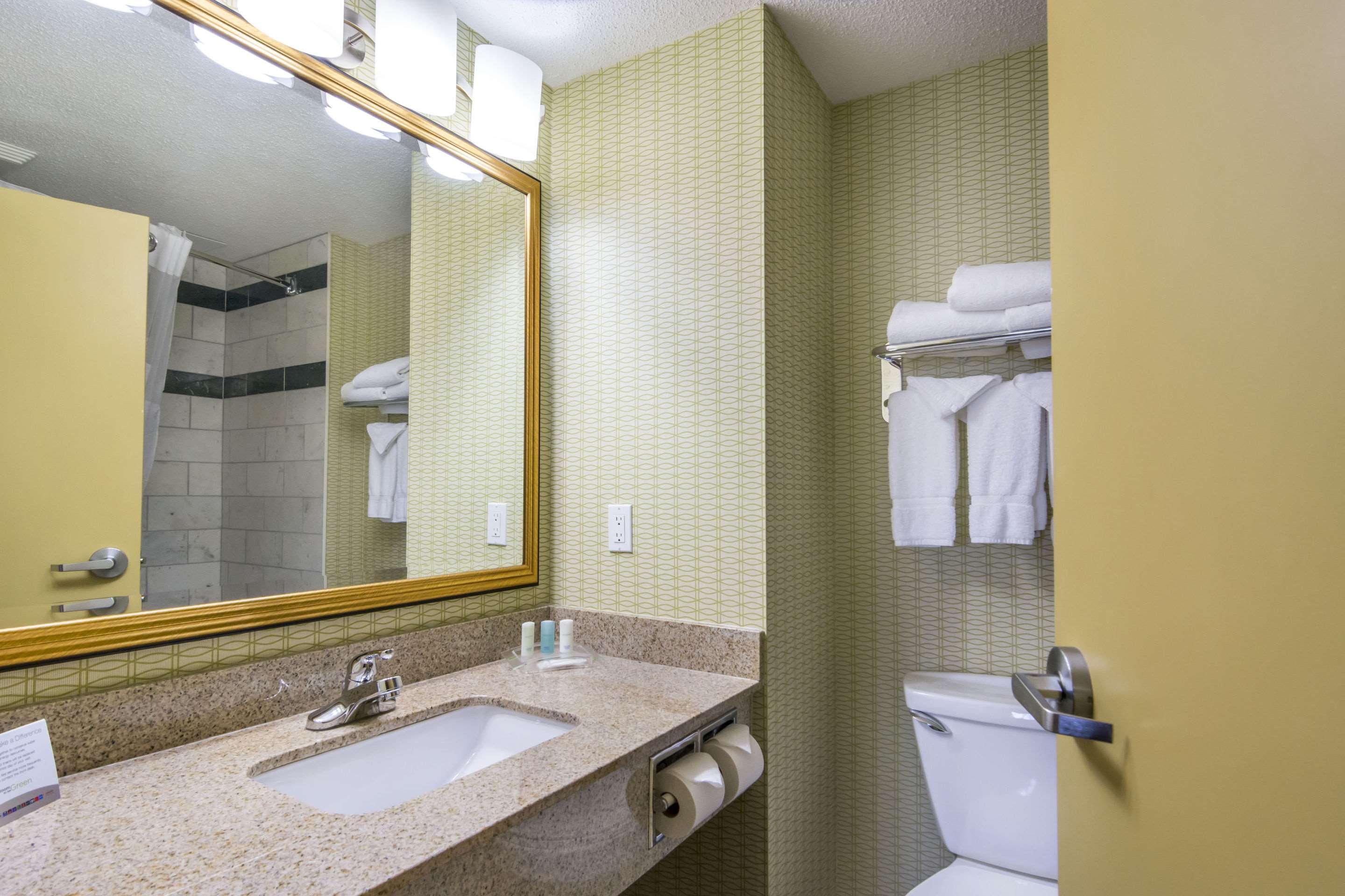Clarion & Conference Centre Hotel Sherwood Park