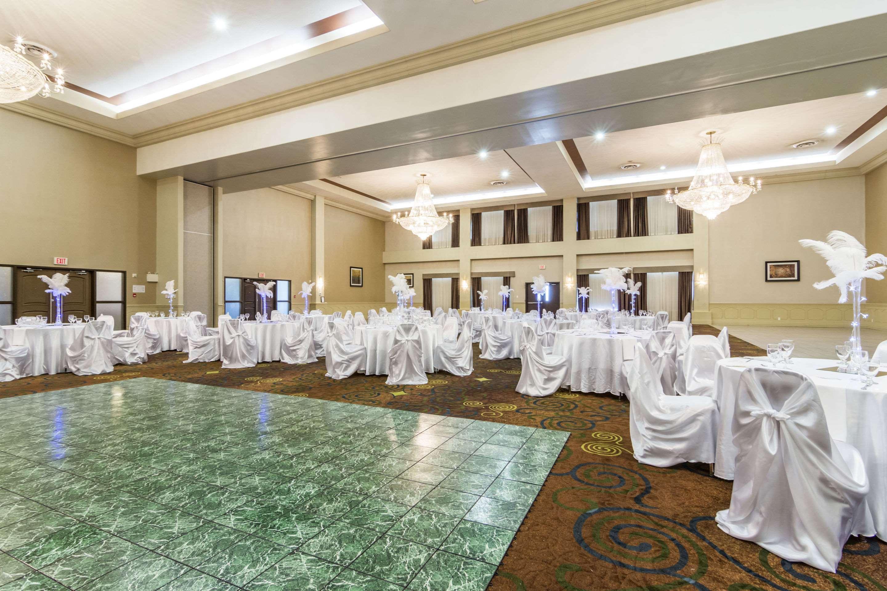 Hotel Clarion & Conference Centre Sherwood Park