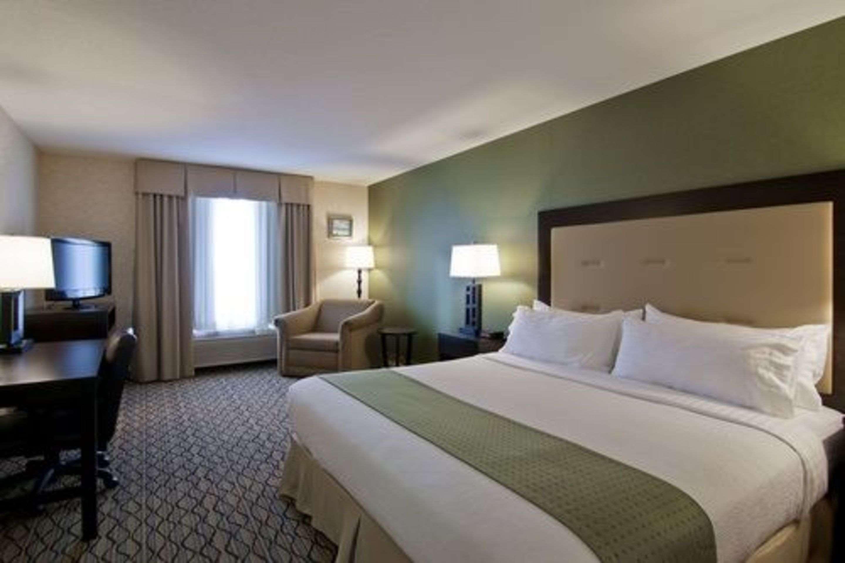 Clarion & Conference Centre Sherwood Park